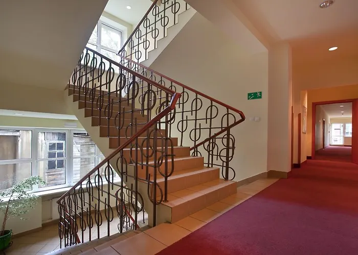 Trzy Siostry كرينيتسا زدروي